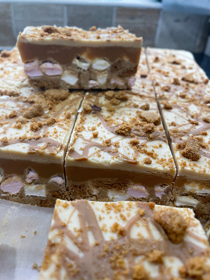 Biscoff caramel rocky road