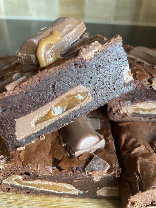 Galaxy Caramel Brownie